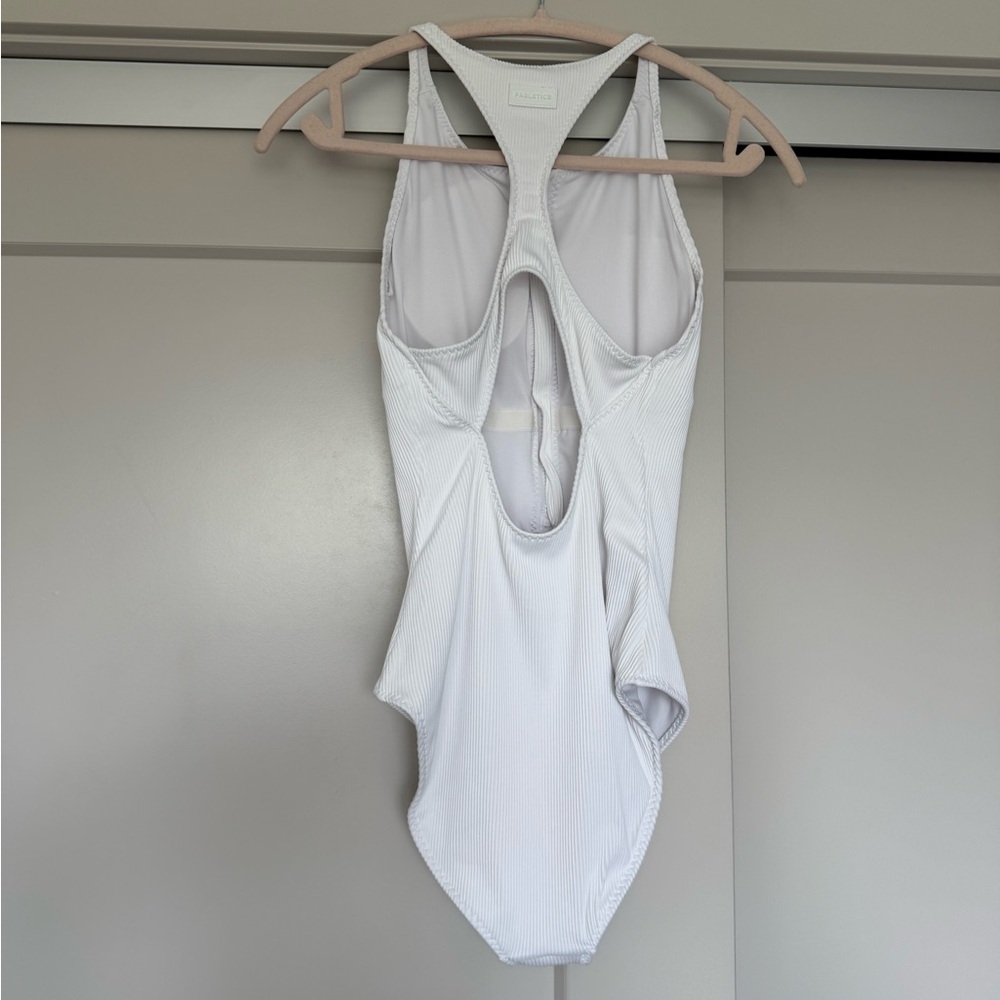 Fabletics Ribbed White Zipper Front One-Piece Swi… - image 7